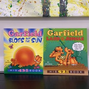 Vintage Bundle of 2, Garfield Classic Comic Books.
